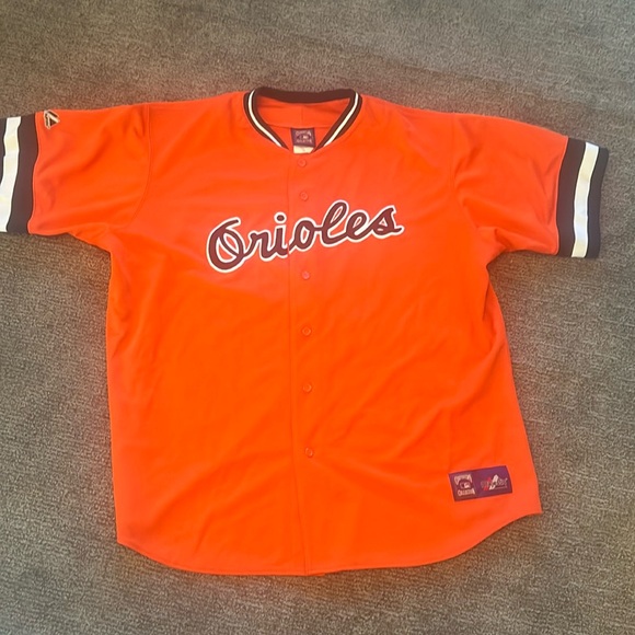Majestic Baltimore Orioles Baseball Jersey Coopertown Collection - Picture 3 of 15